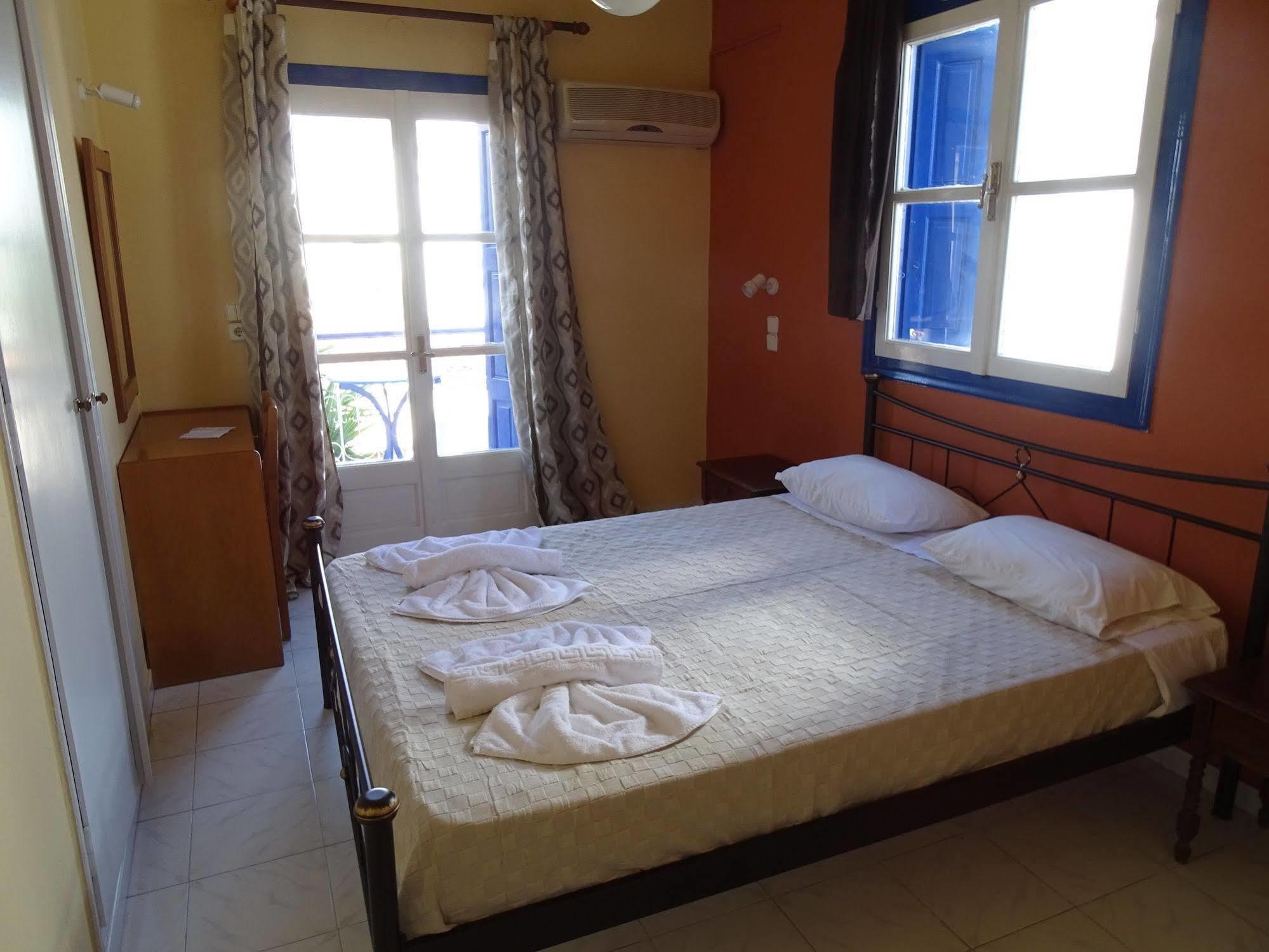 Hotel Mariona بيثاغوريو المظهر الخارجي الصورة