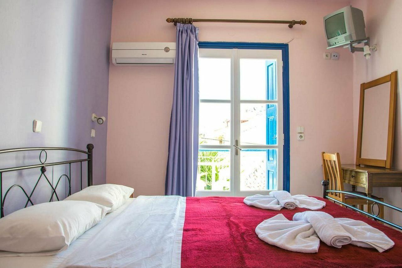 Hotel Mariona بيثاغوريو المظهر الخارجي الصورة