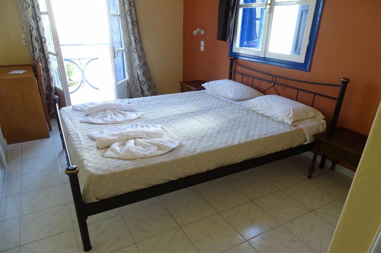 Hotel Mariona بيثاغوريو المظهر الخارجي الصورة
